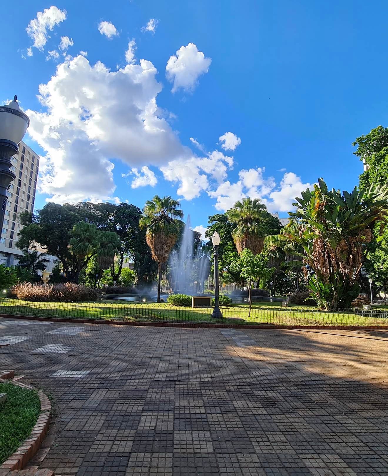 Foto de Quarteirão Paulista e Praça XV